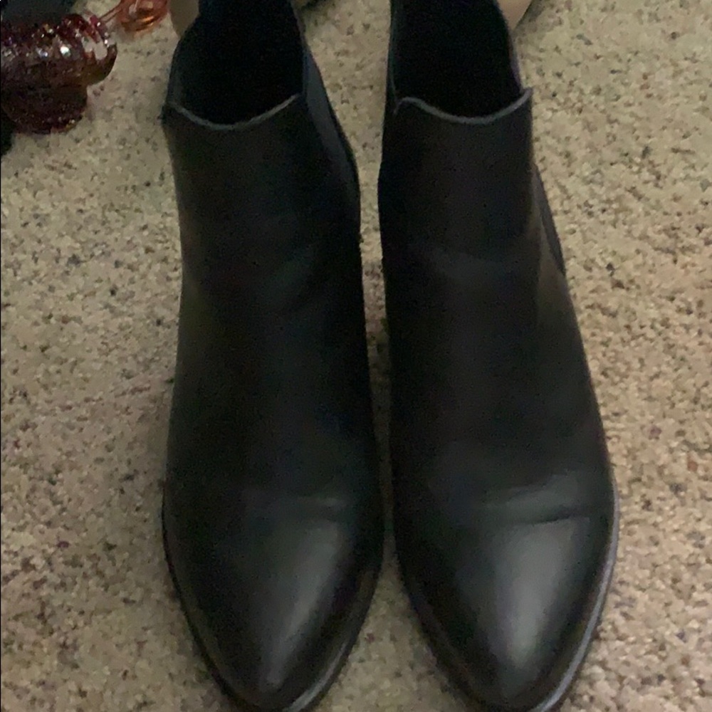 Steve Madden Pistol Booties
